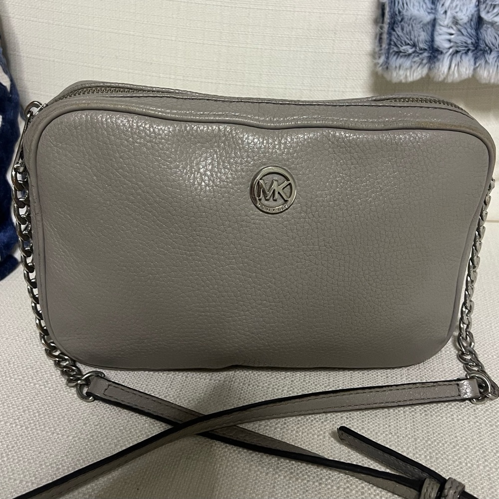 Michael Kors Jet Set Gray Leather Crossbody Bag
